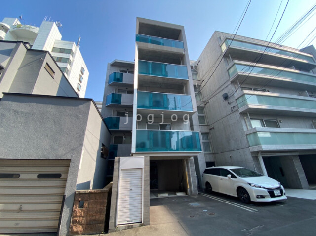 建物外観　アンコール札幌