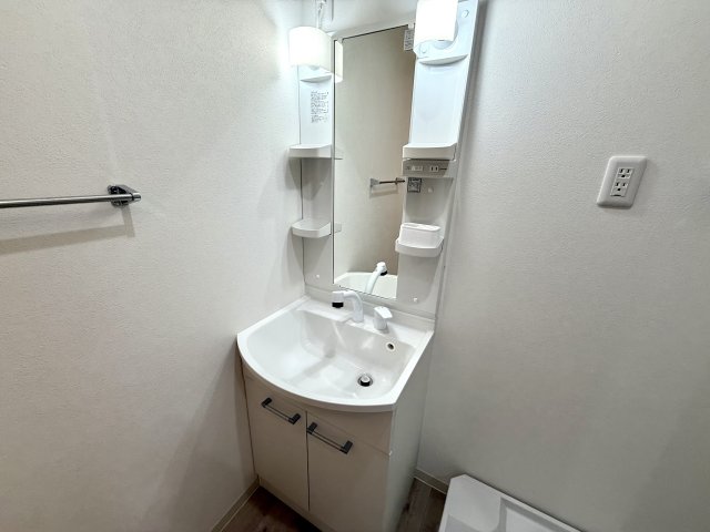 洗面設備　洗髪洗面化粧台付き♪