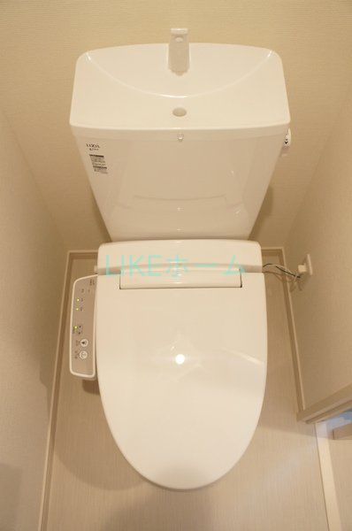 トイレ　トイレ