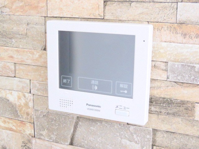 セキュリティ　モニター付きインターホンです♪