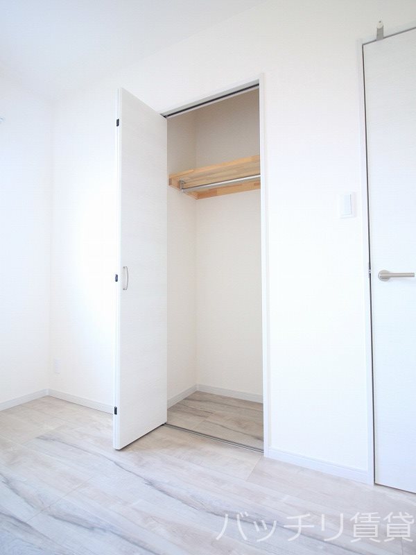 収納　同型イメージの為、現状を優先致します。