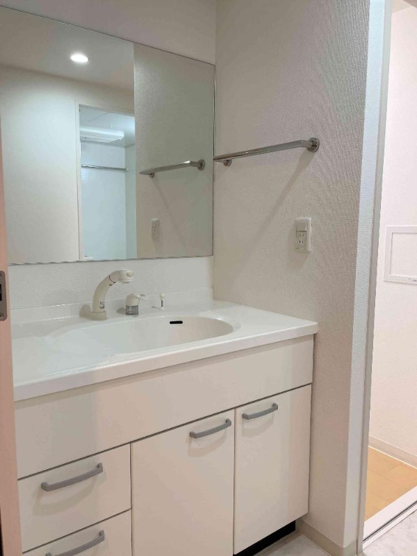 洗面設備　人気の独立洗面台♪