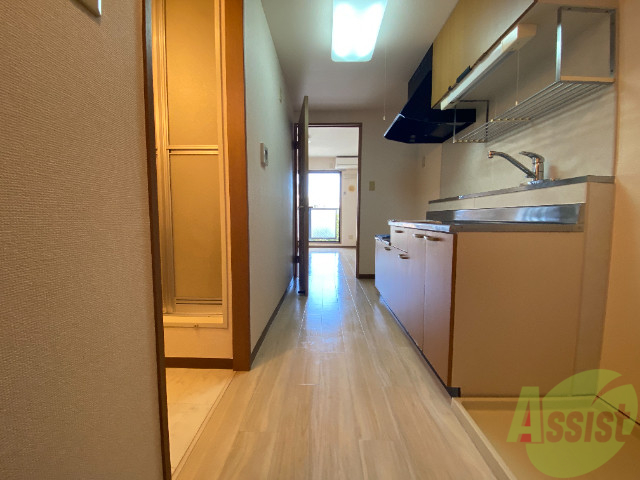 玄関　玄関からの風景です。広々としていいですね。