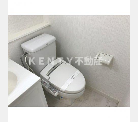 トイレ　トイレもきれいです