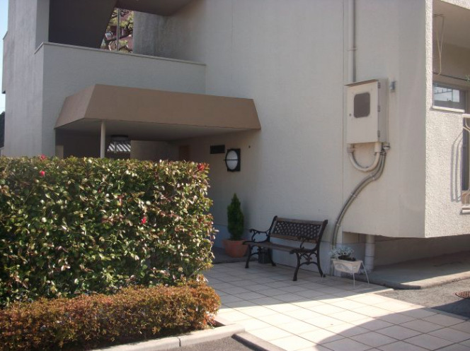 エントランス　毎日通るエントランスはこのようになっています