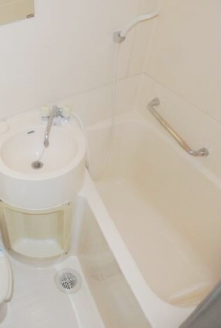 バス・シャワールーム　浴室
