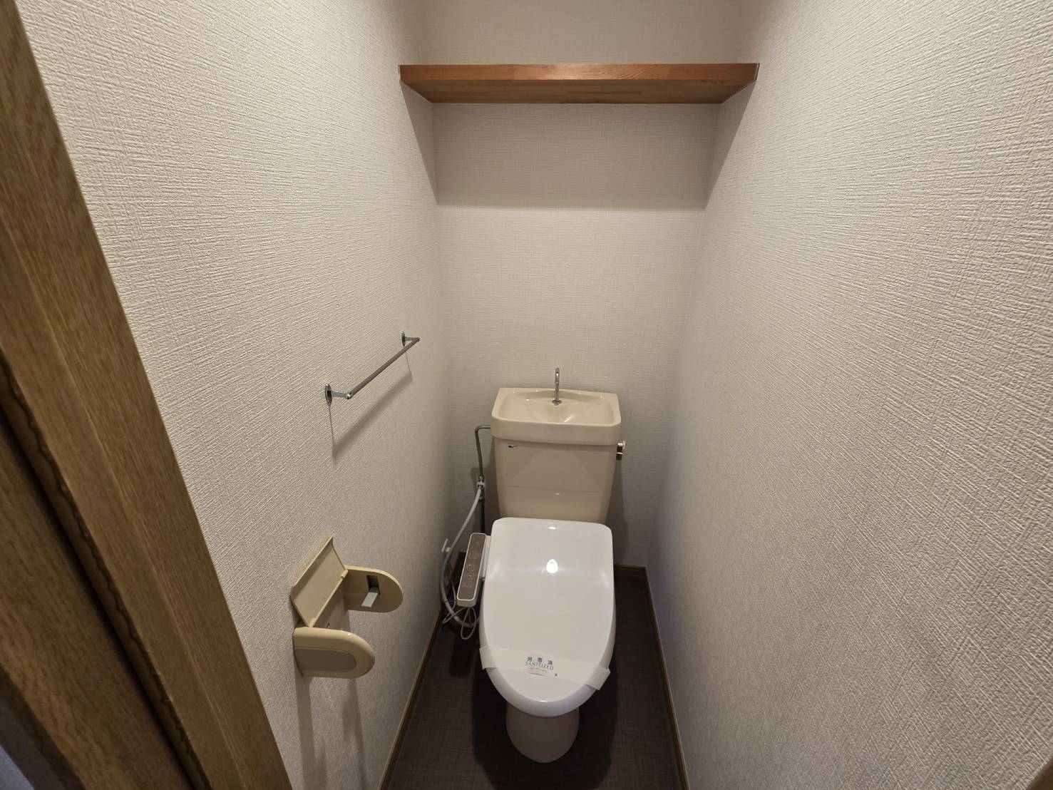 トイレ　参考写真です。
