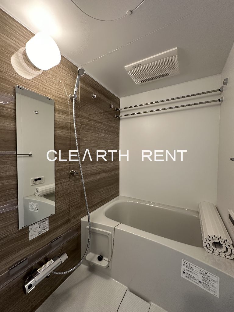 バス・シャワールーム　★追い焚き機能付きバスルーム★