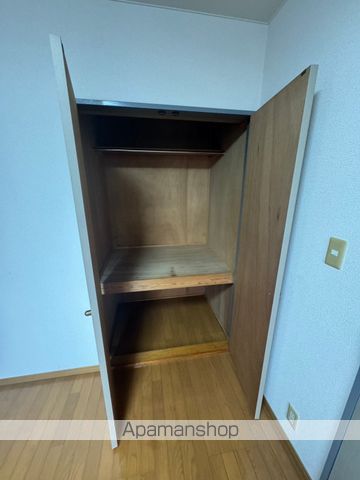 PINE VIEWの内装写真