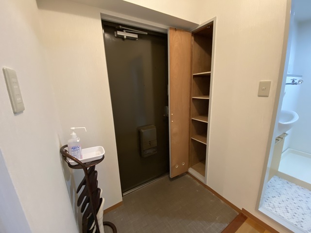 玄関