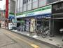 コンビニ　ファミリーマート 南越谷四丁目店（コンビニ）まで146m