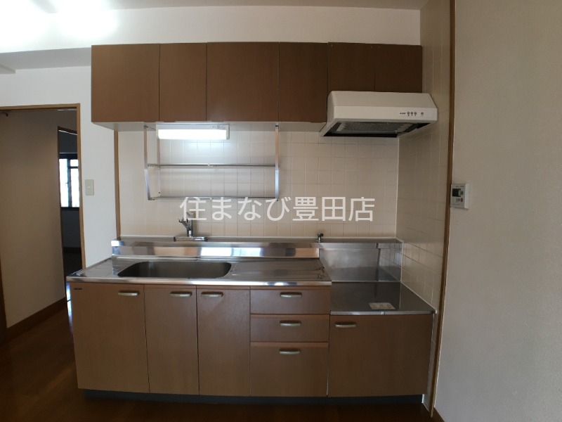 キッチン　同型別部屋写真