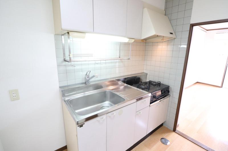 キッチン　1　２口ガスコンロが付いたキッチン