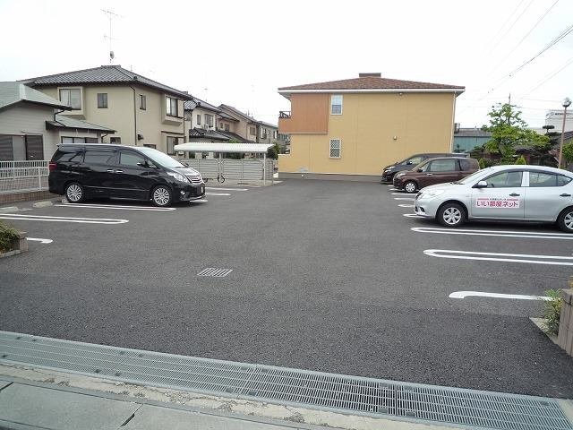 駐車場　駐車場です