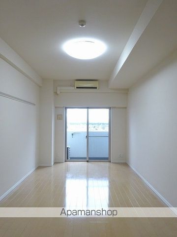 メインステージ大山の居間写真