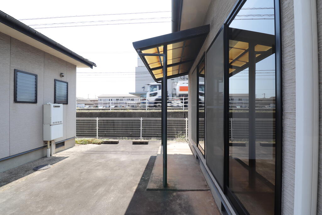 バルコニー　軒下★