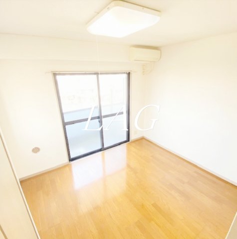 居室・リビング　洋室のお部屋です。