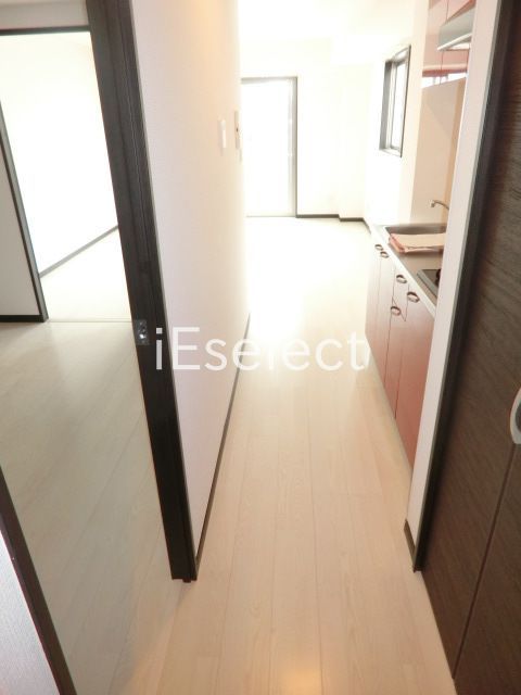 その他部屋・スペース　玄関からの景色
