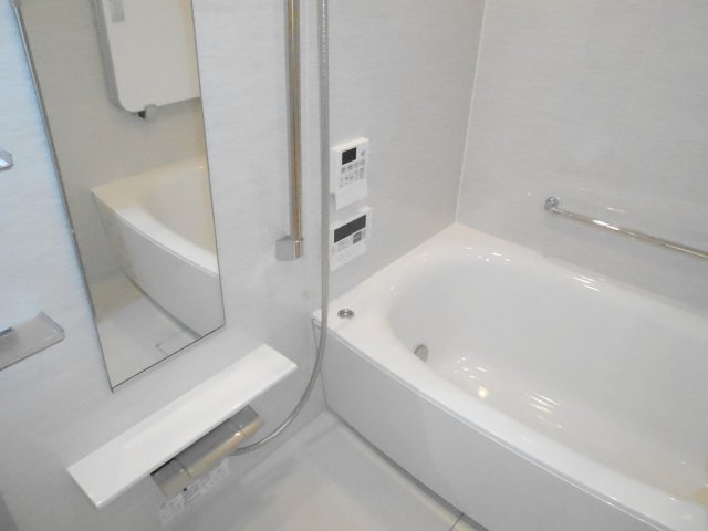 プラウドタワー堺東の風呂写真