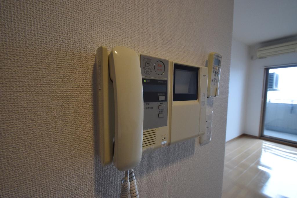 セキュリティ　カメラ付インターホン