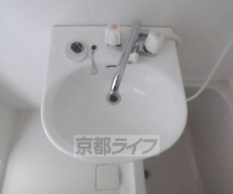 洗面設備　洗面台です。