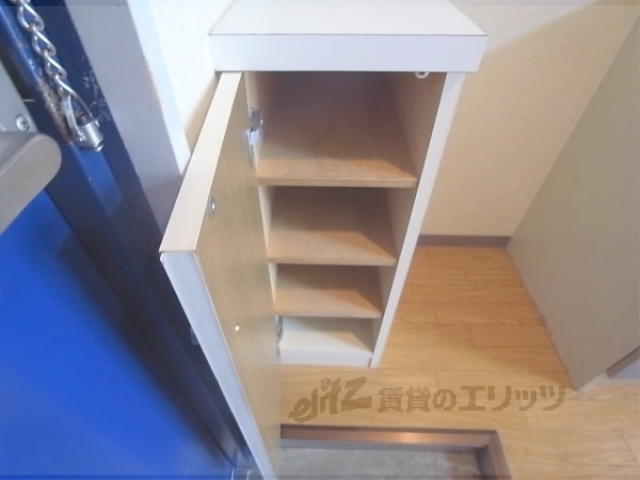 収納　下駄箱