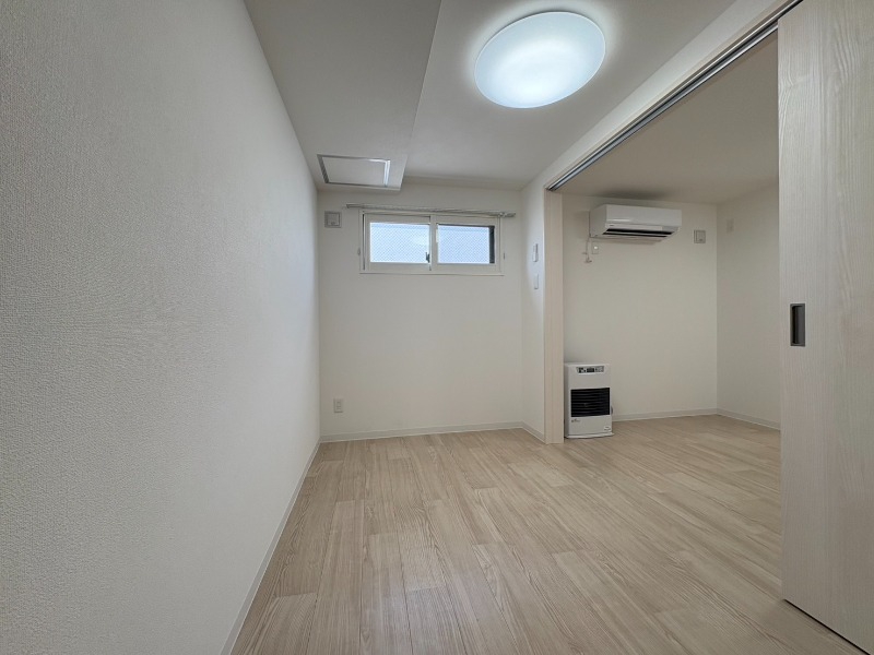 その他部屋・スペース　寝室です。部屋をどう使うかはあなた次第です！