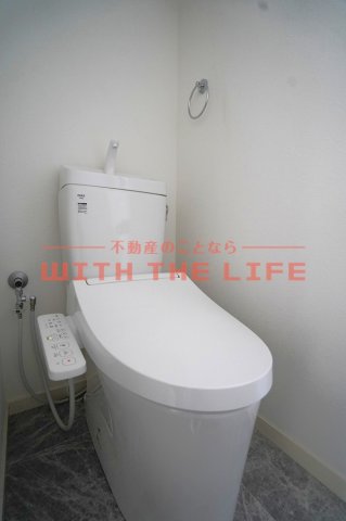 トイレ　落ち着いたトイレです