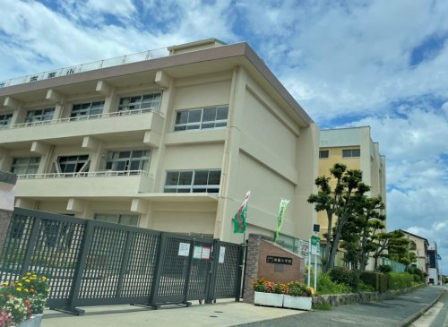 小学校　久留米市立南薫小学校（小学校）まで134m
