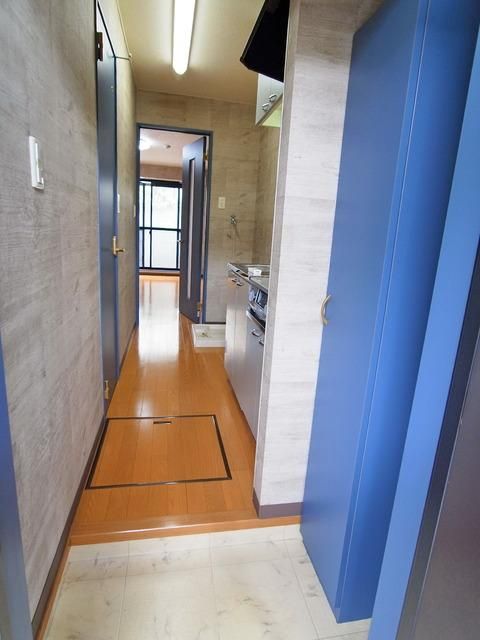 玄関　★お部屋探しは株式会社タウンハウジング東京まで★