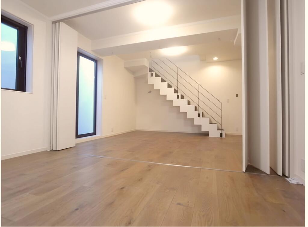 1SLDK Mansion in Minato, Tokyo — photo 3 of 3