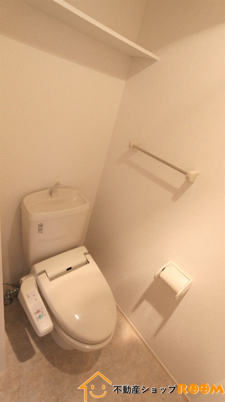 ＪＲ鹿児島本線 羽犬塚駅 徒歩14分 2階建 築18年のトイレ写真