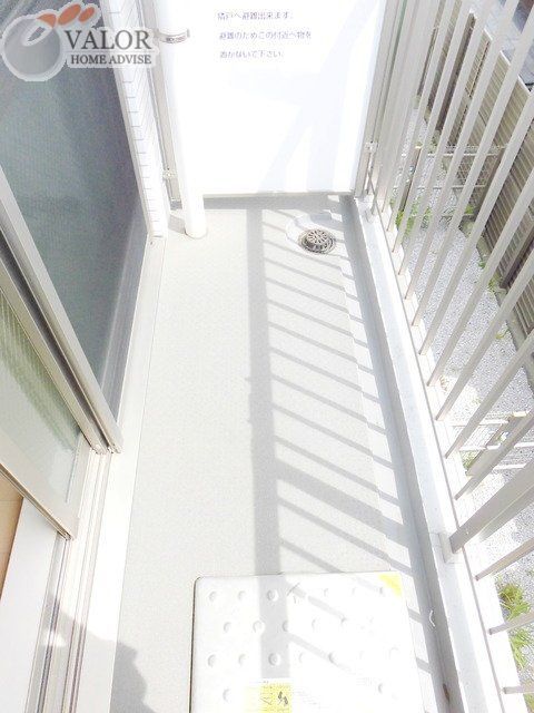 バルコニー　バルコニー