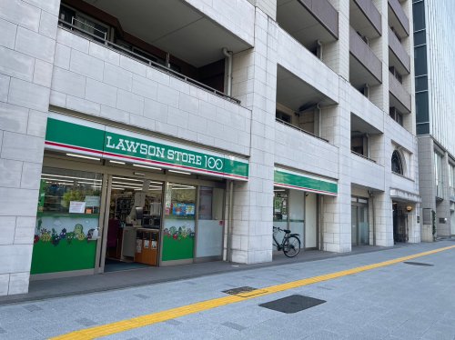 コンビニ　ローソンストア100 桜通本町店（コンビニ）まで60m