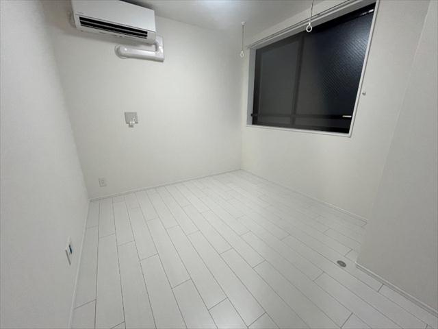 都営三田線 白金高輪駅 徒歩9分 5階建 築2年の居間写真