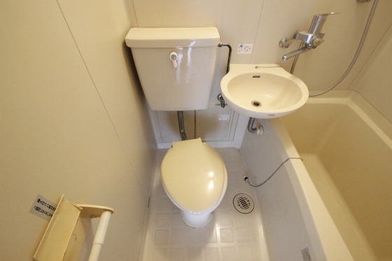 トイレ　※別部屋の写真です