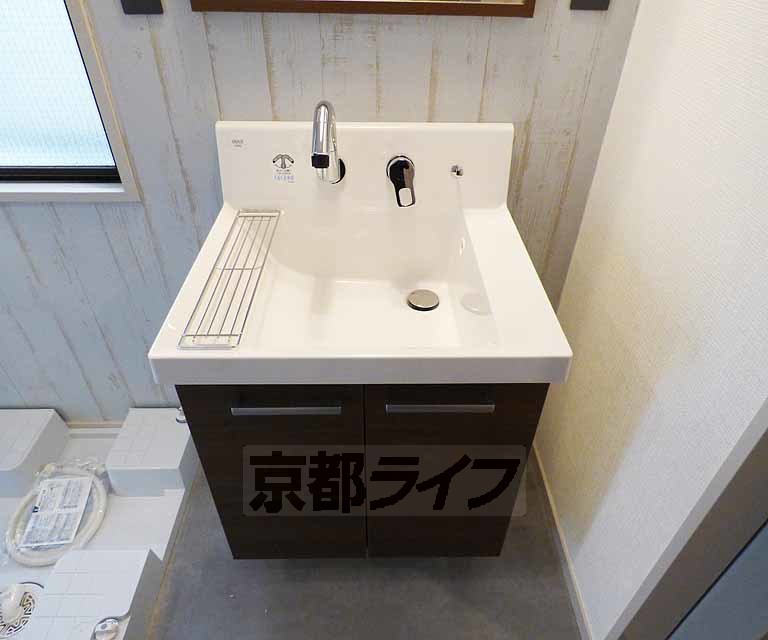 洗面設備　洗面台です。