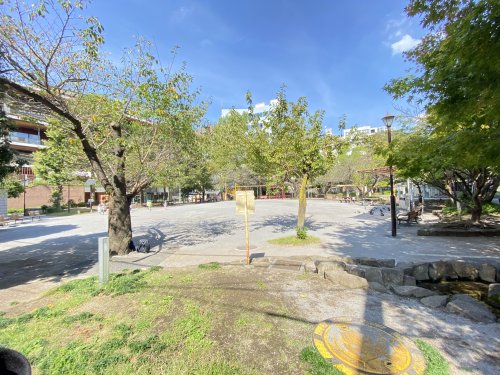 公園　中央区立鉄砲洲児童公園（公園）まで66m