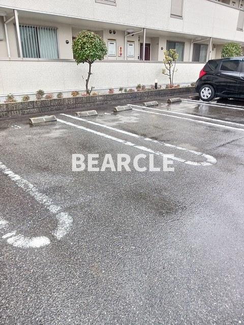 駐車場　駐車場です