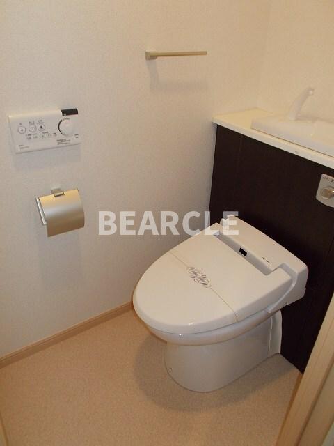 トイレ　コンパクトで使いやすいトイレです
