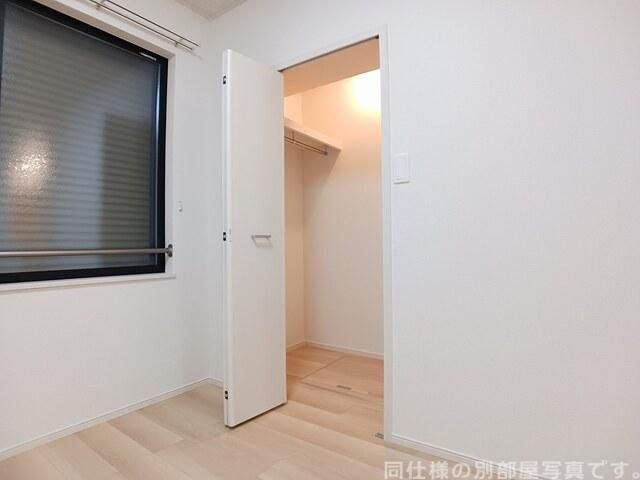 ＪＲ山陽本線 明石駅 バス乗車時間：30分 最寄りバス停で下車 徒歩3分 2階建 新築の内装写真