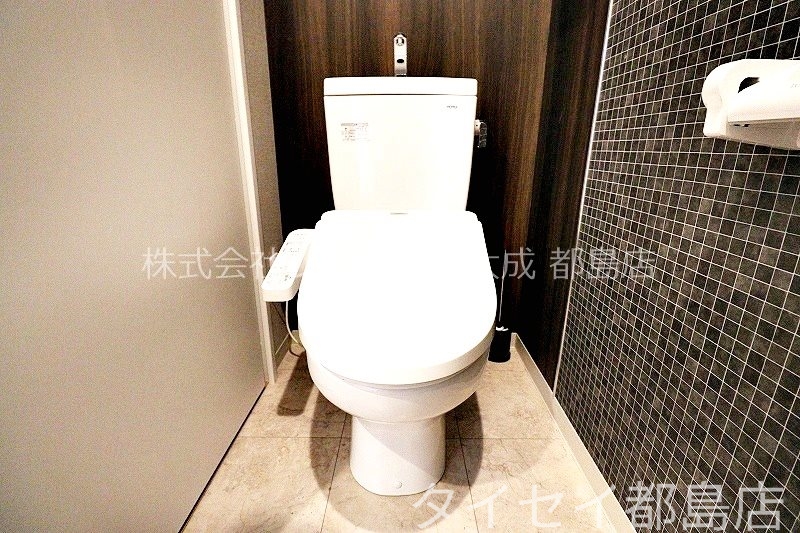 ＪＲ大阪環状線 桜ノ宮駅 徒歩1分 5階建 築8年のトイレ写真