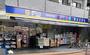 ドラックストア　どらっぐぱぱす一之江駅東口店（ドラッグストア）まで220m