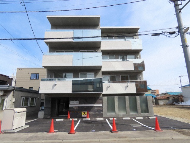 建物外観　☆物件名【グロワール平和通】とお伝え下さい！