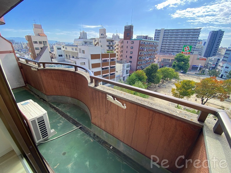 【大阪市天王寺区国分町のマンションのバルコニー】