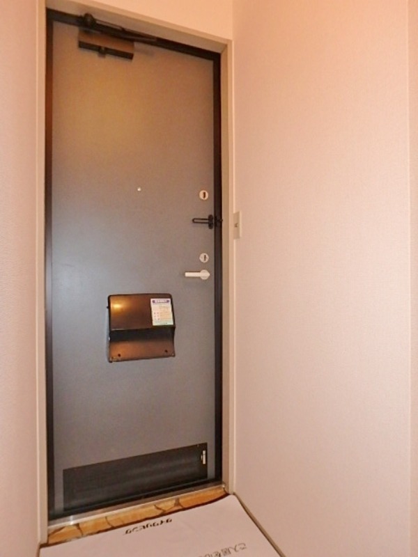 玄関　図面と現状に相違がある場合には現状を優先