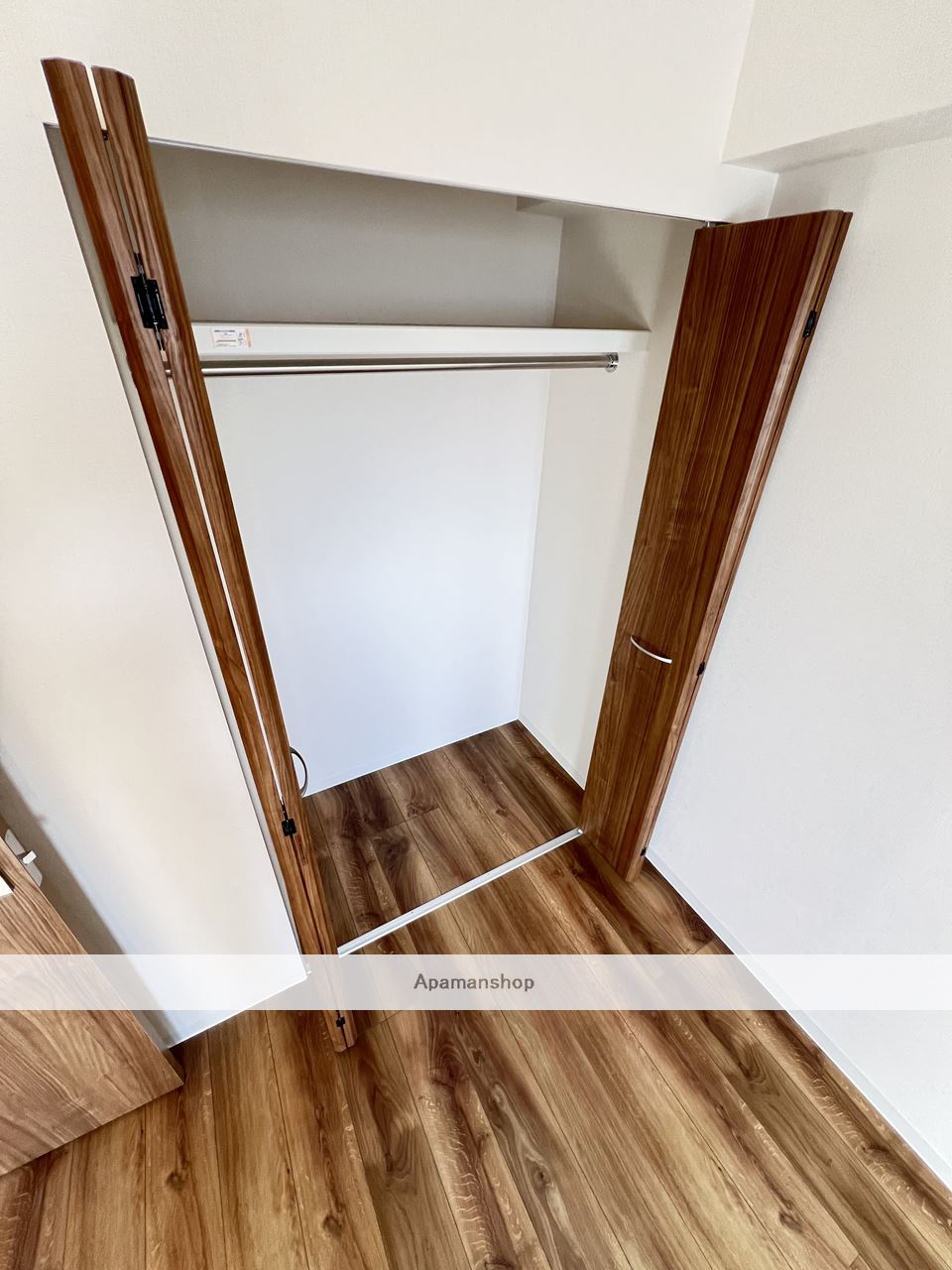収納　※同物件、別部屋の写真です。
