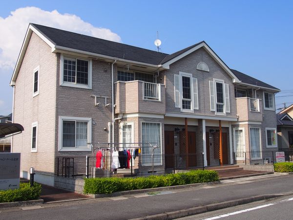 赤穂郡上郡町井上のアパートの建物外観