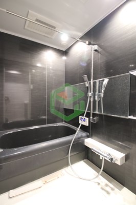 バス・シャワールーム　※別号室の写真です