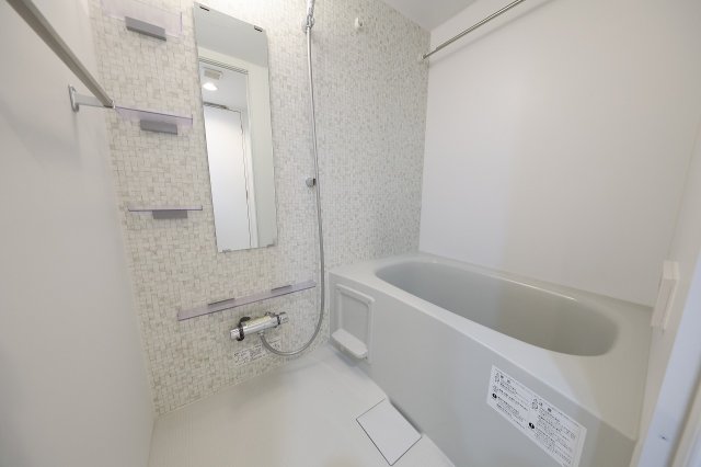 バス・シャワールーム　風呂